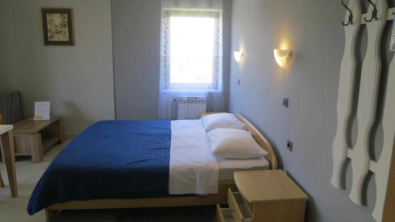 Studio Apartment Branka Malinska Zimmer foto